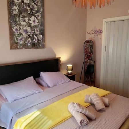 Urban Comfort Apartment. Atene Esterno foto